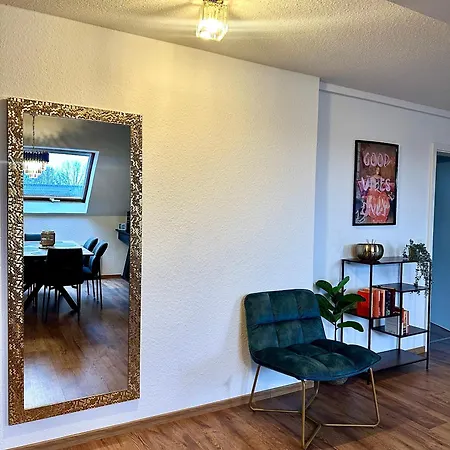 Daire 148qm Apartment, Naehe Duesseldorf, 4 Schlafzimmer, Privater Parkplatz Duisburg