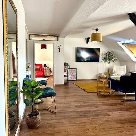 Daire 148qm Apartment, Naehe Duesseldorf, 4 Schlafzimmer, Privater Parkplatz Duisburg