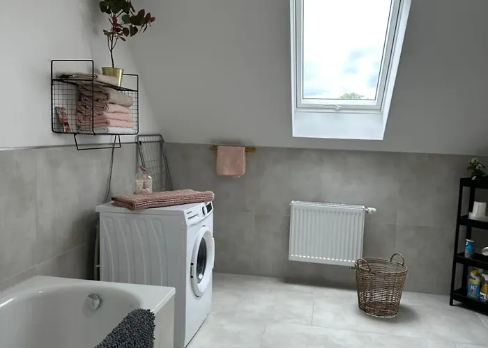 Apartment 148qm Apartment, Naehe Duesseldorf, 4 Schlafzimmer, Privater Parkplatz Duisburg