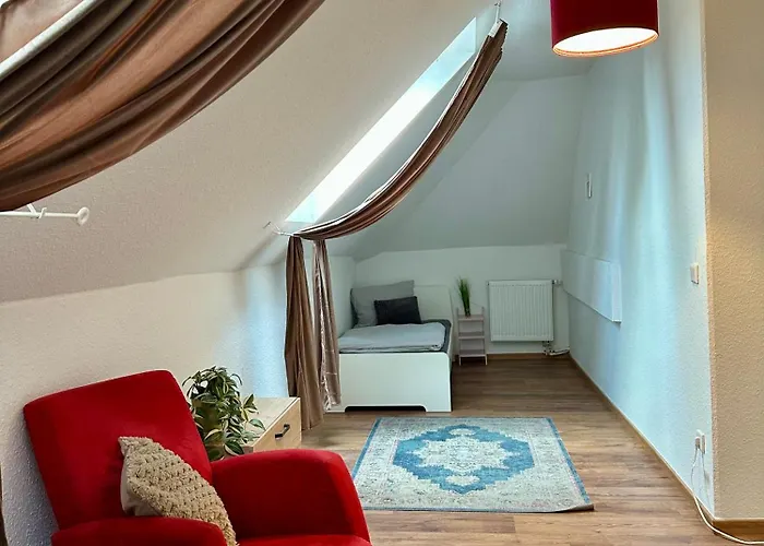 148qm Apartment, Naehe Duesseldorf, 4 Schlafzimmer, Privater Parkplatz Duisburg